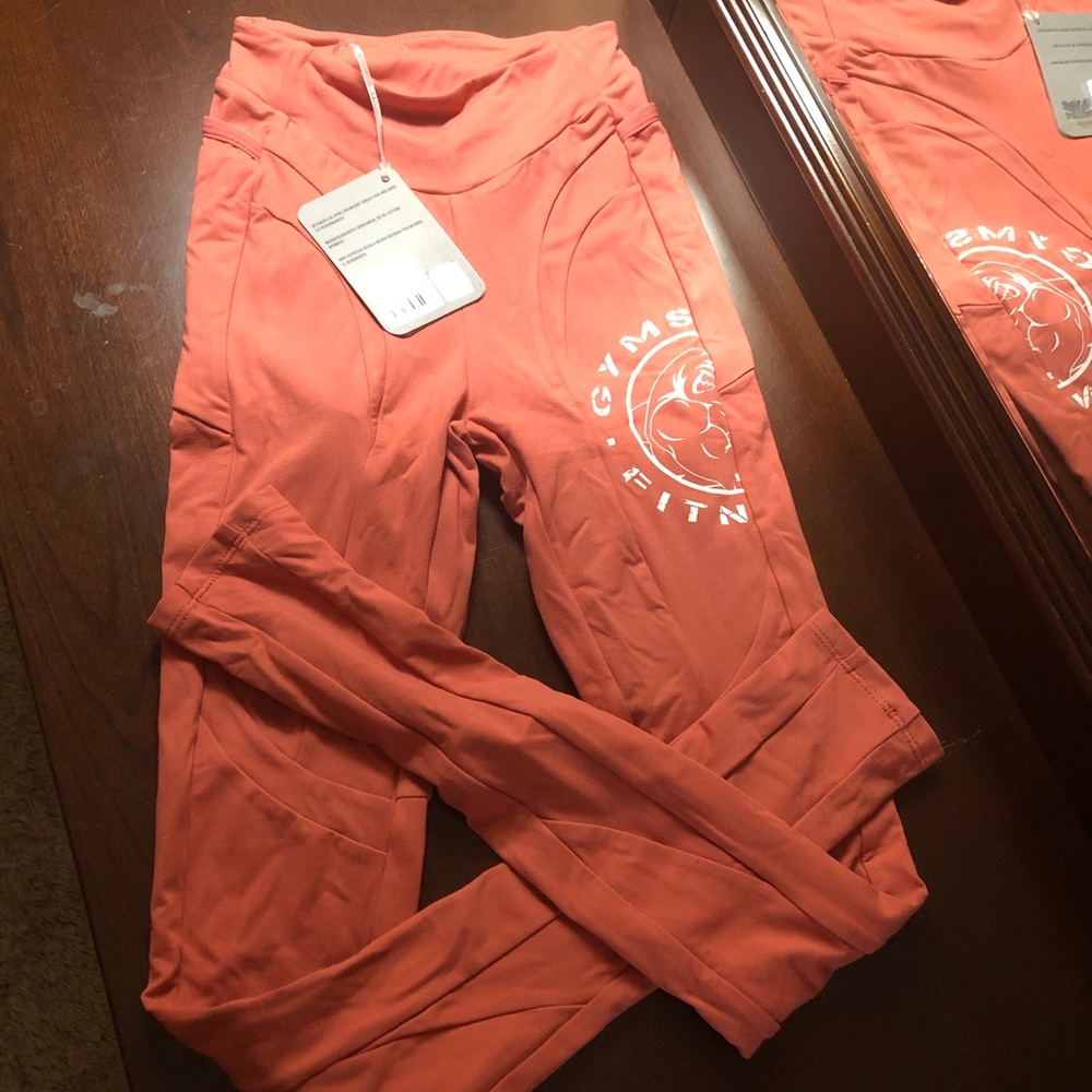 Brand new gym shark leggings! Size xs never worn